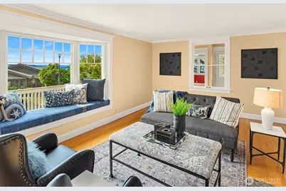 708 W Prospect Street, Seattle, WA 98119 - Photo 10
