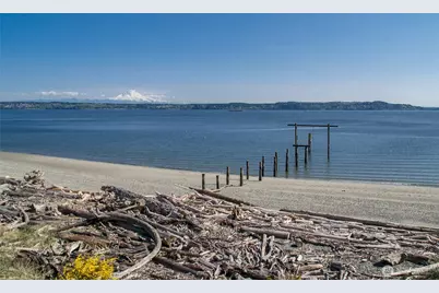 25931 75th Avenue SW, Vashon, WA 98070 - Photo 38