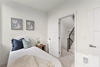 2328 D Franklin Avenue E, Seattle, WA 98102 - Photo 22