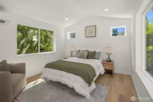 3847 NE 88th St, Seattle, WA 98115 - Photo 8