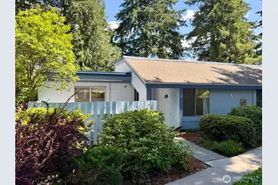 4308 NE Sunset Boulevard #Y2, Renton, WA 98059 - Photo 1
