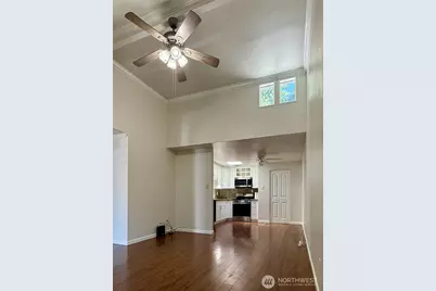 4308 NE Sunset Boulevard #Y2, Renton, WA 98059 - Photo 2