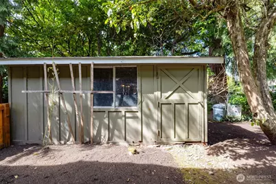 300 Claremont Place, Mount Vernon, WA 98274 - Photo 38
