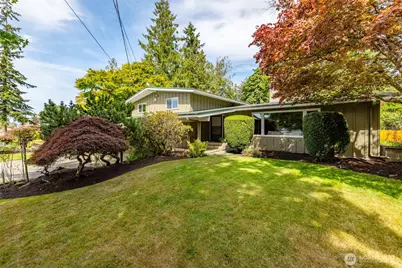 300 Claremont Place, Mount Vernon, WA 98274 - Photo 2