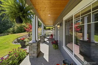 1076 12th Avenue, Fox Island, WA 98333 - Photo 2
