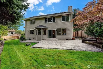 9132 NE 151st Street, Bothell, WA 98011 - Photo 2