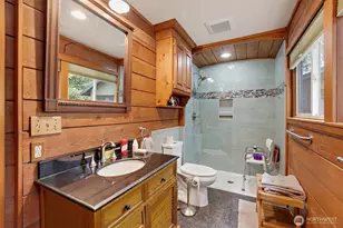 24901 Roberts Dr, Black Diamond, WA 98010 - Photo 16