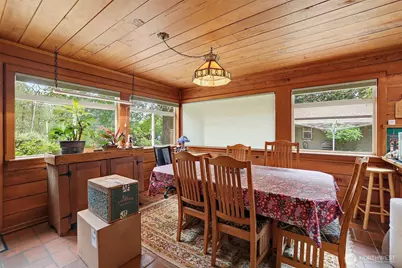 24901 Roberts Drive, Black Diamond, WA 98010 - Photo 12