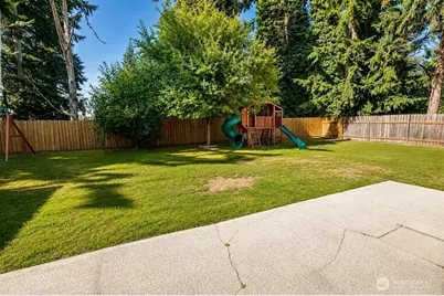 2465 24th Street SE, Auburn, WA 98002 - Photo 8