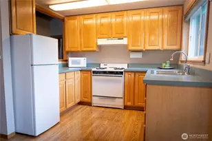 11510 Snowcap Ln SE, Rainier, WA 98576 - Photo 36