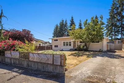 6024 Park Way, Lynnwood, WA 98036 - Photo 2
