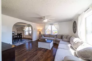 517 Center St, Centralia, WA 98531 - Photo 8