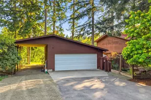 8024 Tanwax Dr SE, Olympia, WA 98513 - Photo 2