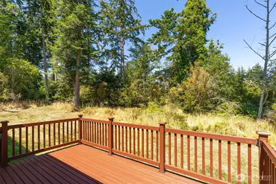 1415 Highland Drive, Oak Harbor, WA 98277 - Photo 32