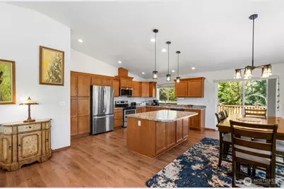 1415 Highland Drive, Oak Harbor, WA 98277 - Photo 8