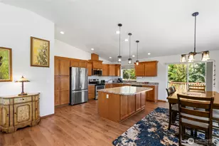 1415 Highland Dr, Oak Harbor, WA 98277 - Photo 8