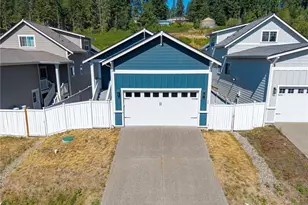 40 E Cedarland Ln, Allyn, WA 98524 - Photo 2