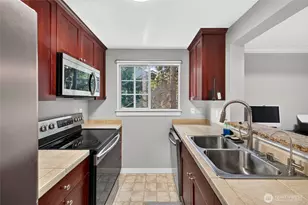 28300 18th Ave S, Federal Way, WA 98003 - Photo 16
