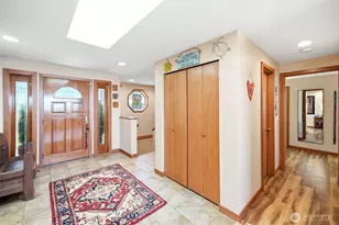 1010 1st Ln, Mukilteo, WA 98275 - Photo 8