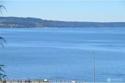 1010 1st Lane, Mukilteo, WA 98275 - Photo 1