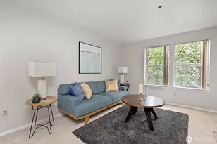 2560 118th Ave SE, Bellevue, WA 98005 - Photo 4