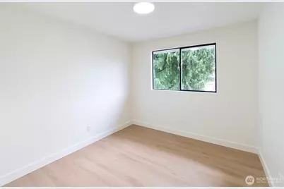 9420 7th Avenue SW, Seattle, WA 98106 - Photo 16