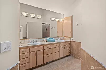 13591 E State Route 106, Belfair, WA 98528 - Photo 22