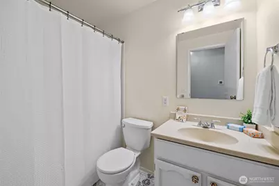 4540 51st Avenue SW, Seattle, WA 98116 - Photo 16