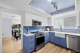 4540 51st Ave SW, Seattle, WA 98116 - Photo 10