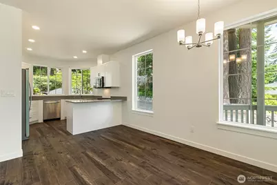 1957 Lake Whatcom Boulevard #9B, Bellingham, WA 98229 - Photo 8