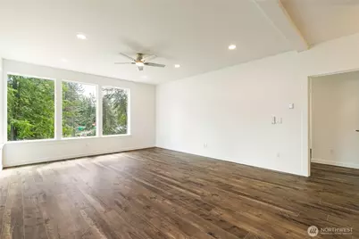 1957 Lake Whatcom Boulevard #9B, Bellingham, WA 98229 - Photo 4