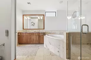 2716 Elliott Ave, Seattle, WA 98121 - Photo 16