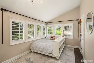 2017 Parkside Drive E, Seattle, WA 98112 - Photo 24