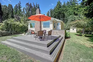 562 Moe Rd, Camano Island, WA 98282 - Photo 10