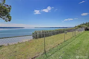 562 Moe Rd, Camano Island, WA 98282 - Photo 2