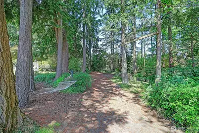 562 Moe Road, Camano Island, WA 98282 - Photo 4
