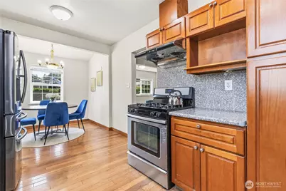 8528 S 121st Street, Seattle, WA 98178 - Photo 10