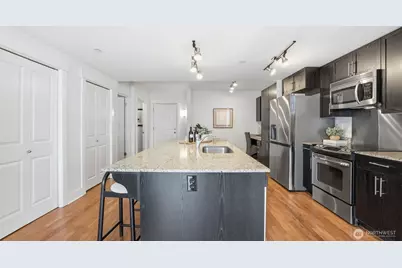 699 John Street #420, Seattle, WA 98109 - Photo 6