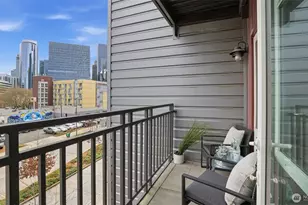 699 John St, Seattle, WA 98109 - Photo 24
