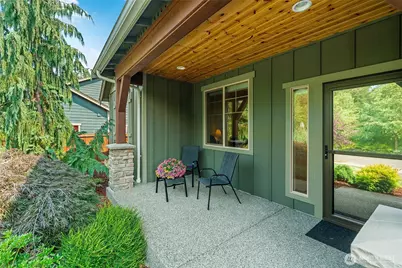 726 Twin Brooks Drive, Mount Vernon, WA 98273 - Photo 2
