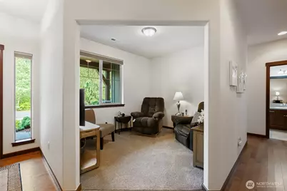 726 Twin Brooks Drive, Mount Vernon, WA 98273 - Photo 8
