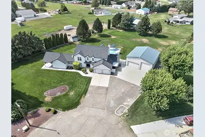 3803 Alderlake Court, West Richland, WA 99353 - Photo 2
