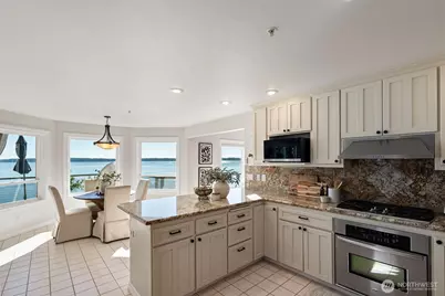 182 Bow Road, Fox Island, WA 98333 - Photo 10