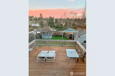 3012 35th Avenue W, Seattle, WA 98199 - Photo 6