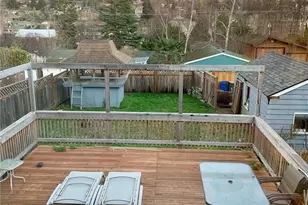 3012 35th Ave W, Seattle, WA 98199 - Photo 6