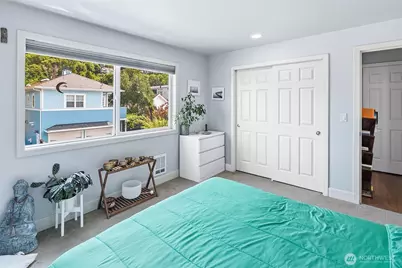 2514 57th Avenue SW #203, Seattle, WA 98116 - Photo 14