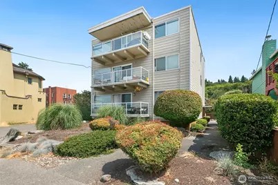 2514 57th Avenue SW #203, Seattle, WA 98116 - Photo 2