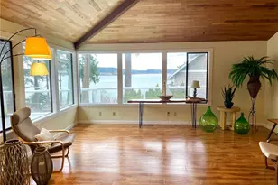 2426 Eastpoint Dr, Langley, WA 98260 - Photo 10