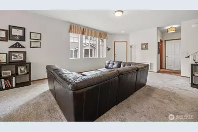 1693 Burnside Place #A, DuPont, WA 98327 - Photo 4