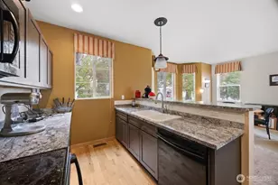 1693 Burnside Pl, DuPont, WA 98327 - Photo 12